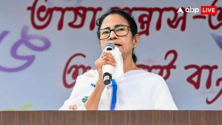 ‘मैं जान दे दूंगी, लेकिन किसी को भाषा नहीं छीनने दूंगी’, ममता बनर्जी ने बंगाल में शुरू कर दिया