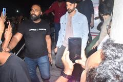 गर्लफ्रेंड सबा आजाद और बेटे के साथ फिल्म देखने पहुंचे बॉलीवुड के ग्रीक गॉड, पैप्स ने कैप्चर किया स्पेशल मोमेंट