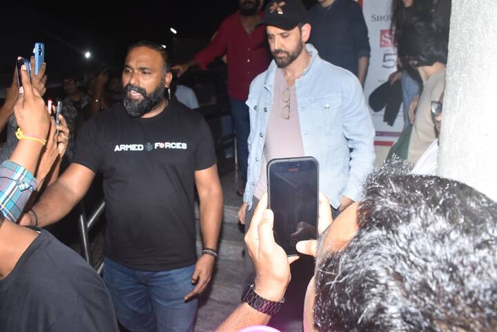 Greek God Hrithik Roshan was recently spotted in Juhu's PVR. His style in a casual outfit was quite classy.
