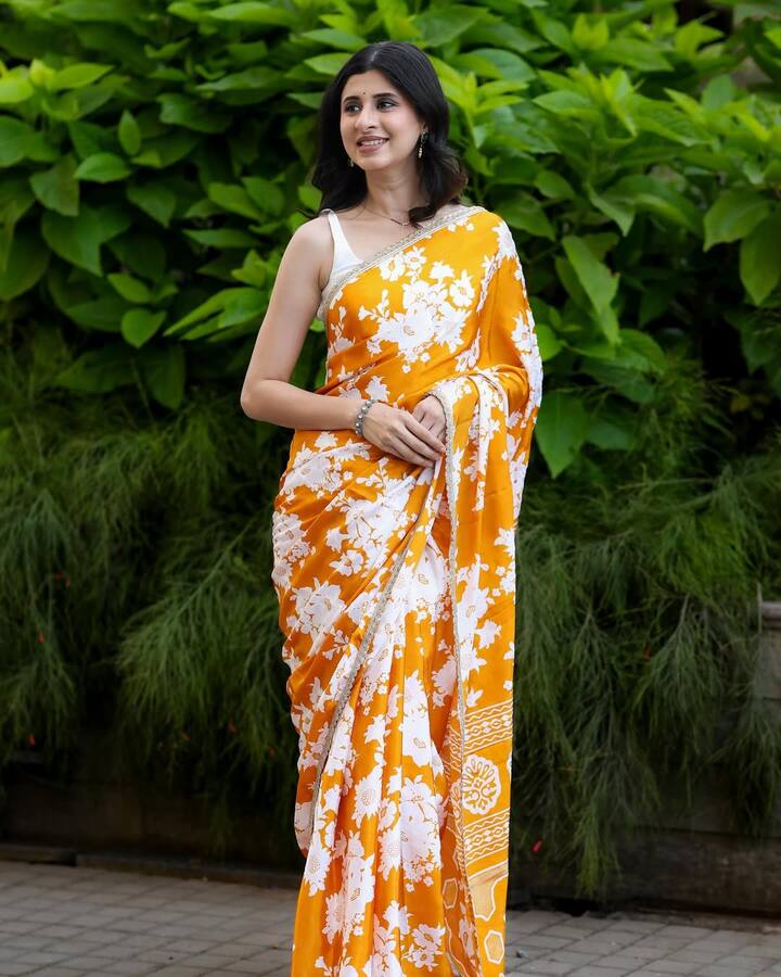 सध्या तिचं हे वक्तव्य सोशल मीडियावर चर्चेचा विषय ठरलं असून तिला ट्रोलिंगला सामोरं जावं लागत आहे.