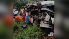 Bus Carrying Kanwariyas Collides With Truck In Jharkhand’s Deoghar; 5 Dead