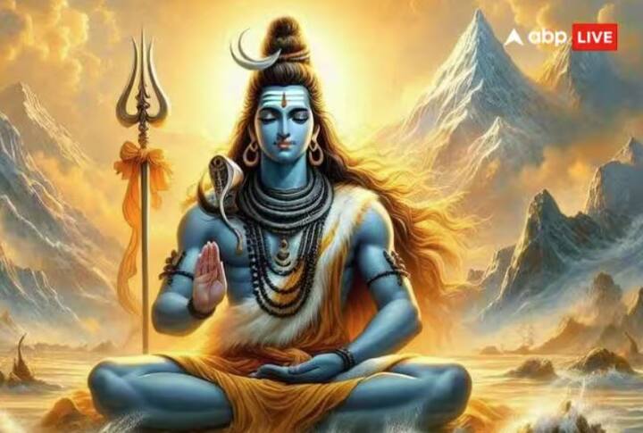 ਸਾਵਣ ਦੇ ਮਹੀਨੇ ਵਿੱਚ, ਸ਼ਿਵ ਭਗਤ ਭਗਵਾਨ ਸ਼ਿਵ ਦੀ ਪੂਜਾ ਵਿੱਚ ਮਗਨ ਰਹਿੰਦੇ ਹਨ। ਸ਼ਿਵ ਦੇ ਕਈ ਪਵਿੱਤਰ ਚਿੰਨ੍ਹ ਹਨ, ਜਿਨ੍ਹਾਂ ਵਿੱਚ ਸੱਪ ਵੀ ਸ਼ਾਮਲ ਹੈ, ਜਿਸਨੂੰ ਉਹ ਆਪਣੇ ਗਲੇ ਵਿੱਚ ਗਹਿਣੇ ਵਾਂਗ ਪਹਿਨਦੇ ਹਨ।