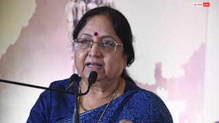 UP: डिंपल यादव के अपमान पर भड़कीं मंत्री बेबी रानी मौर्य, 'मौलाना की सोच तालिबानी' अखिलेश यादव को भी घेरा