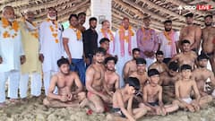 Mahoba News: महोबा में हिंदू-मुस्लिम एकता की मिसाल बना नागपंचमी का परंपरागत दंगल