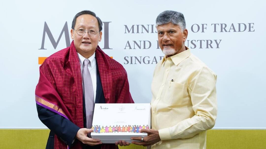 Singapore will continue to support development of AP and Amaravati minister Tan See Leng Singapore Support Amaravati: అమరావతి అభివృద్ధిలో సింగపూర్ ఈజ్ బ్యాక్, స్పష్టం చేసిన మంత్రి టాన్ సీ లాంగ్