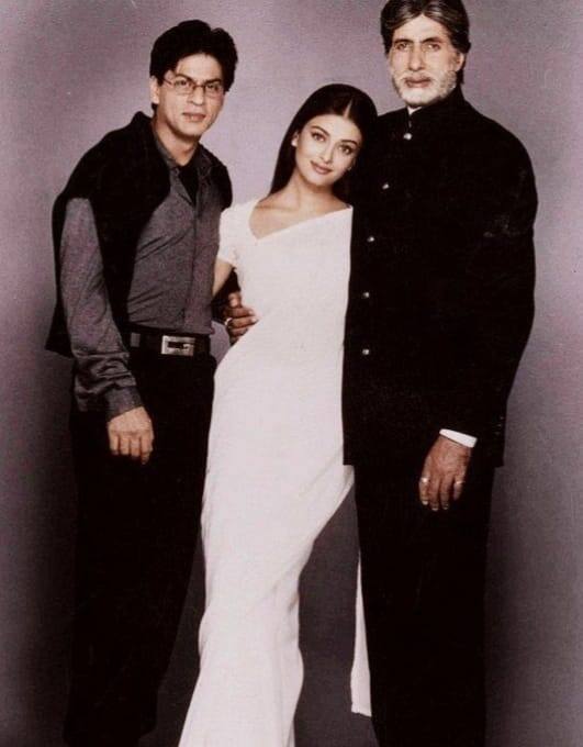 अमिताभ बच्चन और ऐश्वर्या राय ने साल 2000 में रिलीज हुई फिल्म 'मोहब्बतें' में एक साथ काम किया था. इस फिल्म में इन दोनों कलाकारों को बाप–बेटी के रोल में दिखाया गया. ये फिल्म बॉक्स ऑफिस पर सुपरहिट साबित हुई थी.