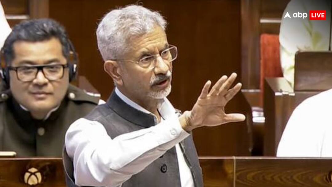 Foreign Minister S Jaishankar on PM Modi and US President Donald Trump phone call in Rajya Sabha Pahalgam Terror Attack Operation Sindoor Monsoon Session ‘कान खोलकर सुन लें...’, ट्रंप के सीजफायर वाले दावे पर संसद में विदेश मंत्री एस जयशंकर की दो टूक