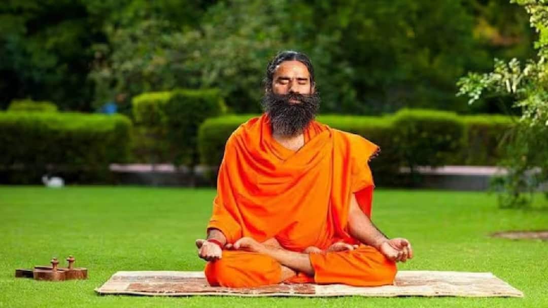 life lessons from Baba Ramdev journey to global influence can be learn secret to success in life from swami ramdev marathi news Ramdev Baba : योगापासून ते जागतिक प्रभावापर्यंत, बाबा रामदेव यांच्या प्रवासातून जाणून घ्या जीवनातील यशाचे रहस्य