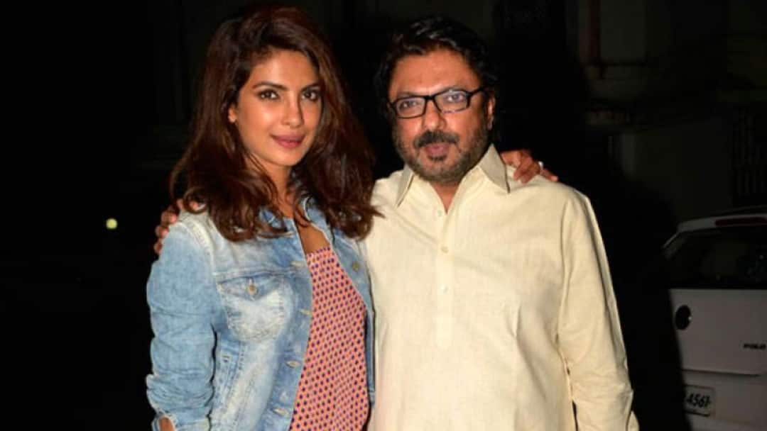 ‘An Experience Like No Other’: Priyanka Chopra Recalls Shooting ‘Ram Chahe Leela’ With Sanjay Leela Bhansali ‘An Experience Like No Other’: Priyanka Chopra Recalls Shooting ‘Ram Chahe Leela’ With Sanjay Leela Bhansali ‘An Experience Like No Other’: Priyanka Chopra Recalls Shooting ‘Ram Chahe Leela’ With Sanjay Leela Bhansali