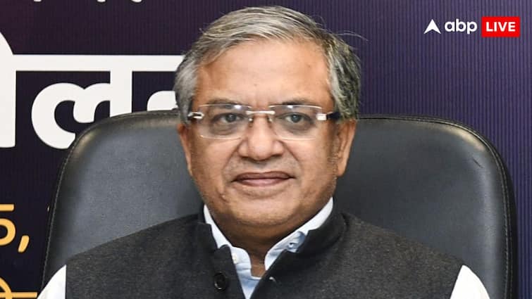 बिहार में कल जारी होगी ड्राफ्ट वोटर लिस्ट, चुनाव आयोग ने बताया छूटे वोटर कैसे जुड़वा पाएंगे नाम