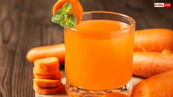 बारिश में गाजर का जूस पीना इम्यूनिटी बढ़ाने से लेकर स्किन और पाचन सुधारने तक फायदेमंद है. जानिए इसके 6 बेहतरीन फायदे और पीने का सही समय.