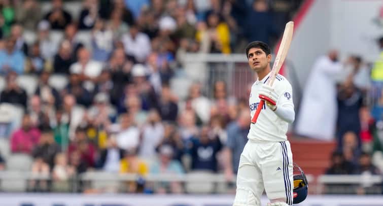 Top 5 Indian Skippers With Highest Runs In A Test Series