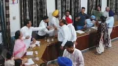 Ludhiana News: ਨਗਰ ਕੌਂਸਲ ਦੀ ਮੀਟਿੰਗ 'ਚ ਹੰਗਾਮਾ, ਕੌਂਸਲਰ ਅਤੇ ਪ੍ਰਧਾਨ ਹੋਏ ਹੱਥੋਪਾਈ; ਜਾਣੋ ਕਿਉਂ ਚਾੜ੍ਹਿਆ ਕੁਟਾਪਾ...?