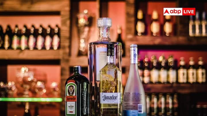 Most Alcohol Consumption City: शराब पीने वालों को बहाना चाहिए होता है. यही वजह है कि शराब पीने वालों की संख्या दिन-ब-दिन बढ़ रही है. चलिए जानें कि देश के किस शहर में सबसे ज्यादा शराब पी जाती है.