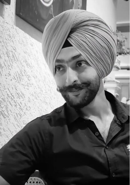 ਮਸ਼ਹੂਰ ਪੰਜਾਬੀ ਗਾਇਕ ਗ੍ਰਿਫ਼ਤਾਰ, ਜਾਣੋ ਪੂਰਾ ਮਾਮਲਾ...