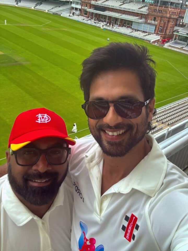 Shahid Kapoor played cricket at Lord's of London. He has shared a lot of photos on social media.