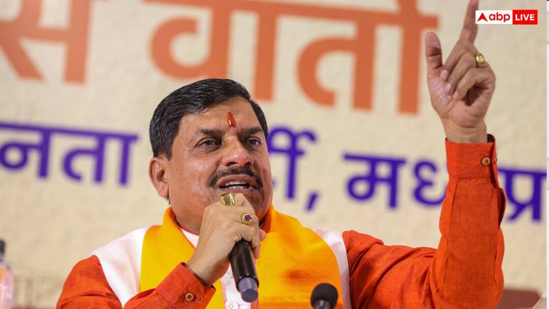 MP: शिवपुरी में बाढ़ प्रभावित इलाकों से 300 से भी ज्यादा लोगों का रेस्क्यू, CM मोहन यादव ने क्या कहा? CM Mohan Yadav praised Rescue operation of more than 300 people from flood affected areas in Shivpuri MP: शिवपुरी में बाढ़ प्रभावित इलाकों से 300 से भी ज्यादा लोगों का रेस्क्यू, CM मोहन यादव ने क्या कहा?