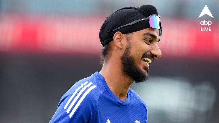 ভারতীয় দলের অধিনায়ক শুভমন গিল বুধবার সাংবাদিক সম্নেলনে জানিয়েছেন, বাঁহাতি পেসার অর্শদীপ সিংহকে তৈরি থাকতে বলা হয়েছে।