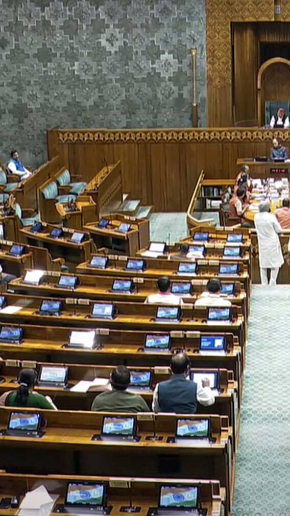 क्या आम आदमी भी लड़ सकता है उपराष्ट्रपति चुनाव?