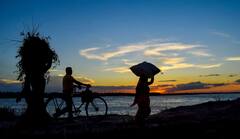 Weather Update: কখনও মেঘ কখনও রোদ দক্ষিণে, উত্তরবঙ্গে দুর্যোগের পূর্বাভাস হাওয়া অফিসের