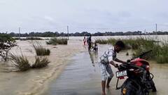 WB Flood Situation: টানা বৃষ্টির জের; দক্ষিণের জেলাগুলিতে জলযন্ত্রণা, ব্যাহত জনজীবন