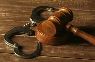 ਪੰਜਾਬ ਦੇ ਸਾਬਕਾ ਮੰਤਰੀ ਦਾ ਪੁੱਤਰ ਭਗੌੜਾ ਐਲਾਨਿਆ, ਮੋਹਾਲੀ ਈਡੀ ਅਦਾਲਤ ਨੇ ਮਨੀ ਲਾਂਡਰਿੰਗ ਮਾਮਲੇ ‘ਚ ਲਿਆ ਫੈਸਲਾ, ਜਾਣੋ ਪੂਰਾ ਮਾਮਲਾ