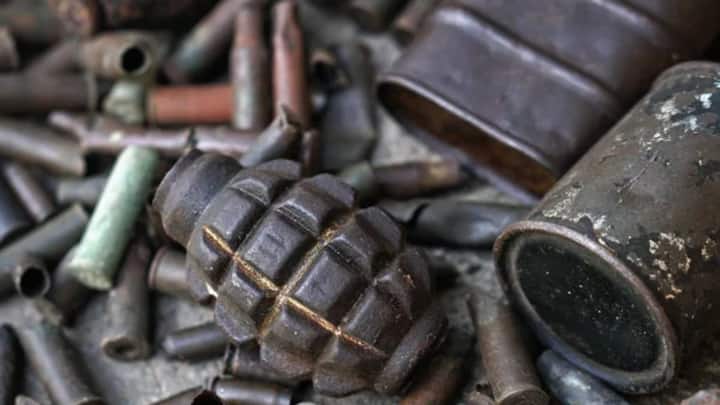 दरअसल लंबे वक्त तक रखे होने की वजह से इनमें हीलियम या रासायनिक तत्व खत्म होने लगते हैं, जिससे कि उनका असर भी खत्म होने लगता है और ये एक्सपायर होते हैं.