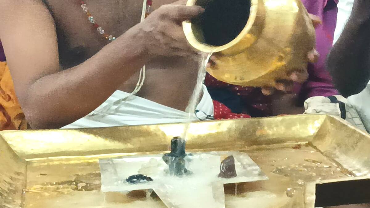 பட்டினத்தார் குருபூஜை: வாழ்க்கையின் உண்மை உணர்த்திய சிவபெருமான்! திருவெண்காட்டில் நடைபெற்ற ஐதீக நிகழ்வு..!