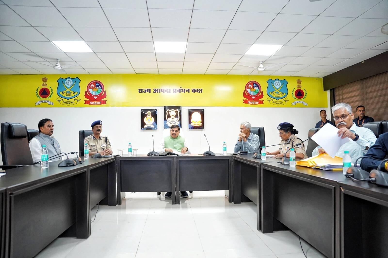 MP में भारी बारिश पर CM मोहन यादव की पैनी नजर, पीड़ितों की ले रहे पल-पल की अपडेट