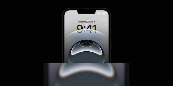 iPhone 16e में 6.1-इंच का OLED डिस्प्ले है जो 60Hz रिफ्रेश रेट के साथ आता है. इसका बॉडी एल्यूमीनियम से बना है और इसमें Face ID की सुविधा दी गई है. इस फोन में Apple का लेटेस्ट A18 चिपसेट मौजूद है, जो 8GB रैम के साथ आता है. कैमरा की बात करें तो पीछे की तरफ 48MP का मेन कैमरा दिया गया है, जिसमें 2x ऑप्टिकल ज़ूम सपोर्ट है. सेल्फी और वीडियो कॉल के लिए 12MP का फ्रंट कैमरा मौजूद है.