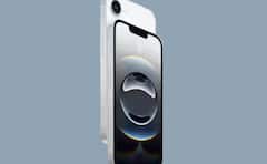 11 ਹਜ਼ਾਰ ਤੋਂ ਵੀ ਸਸਤਾ ਹੋਇਆ iPhone! ਮਿਲ ਰਿਹਾ ਧਮਾਕੇਦਾਰ ਆਫਰ, ਫਟਾਫਟ ਚੈੱਕ ਕਰੋ ਕਿੱਥੇ ਲੱਗੀ ਸੇਲ