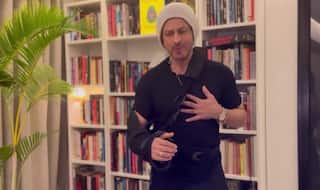 Shah Rukh Khan Appears With Injured Arm As He Thanks Fans For National Award Win