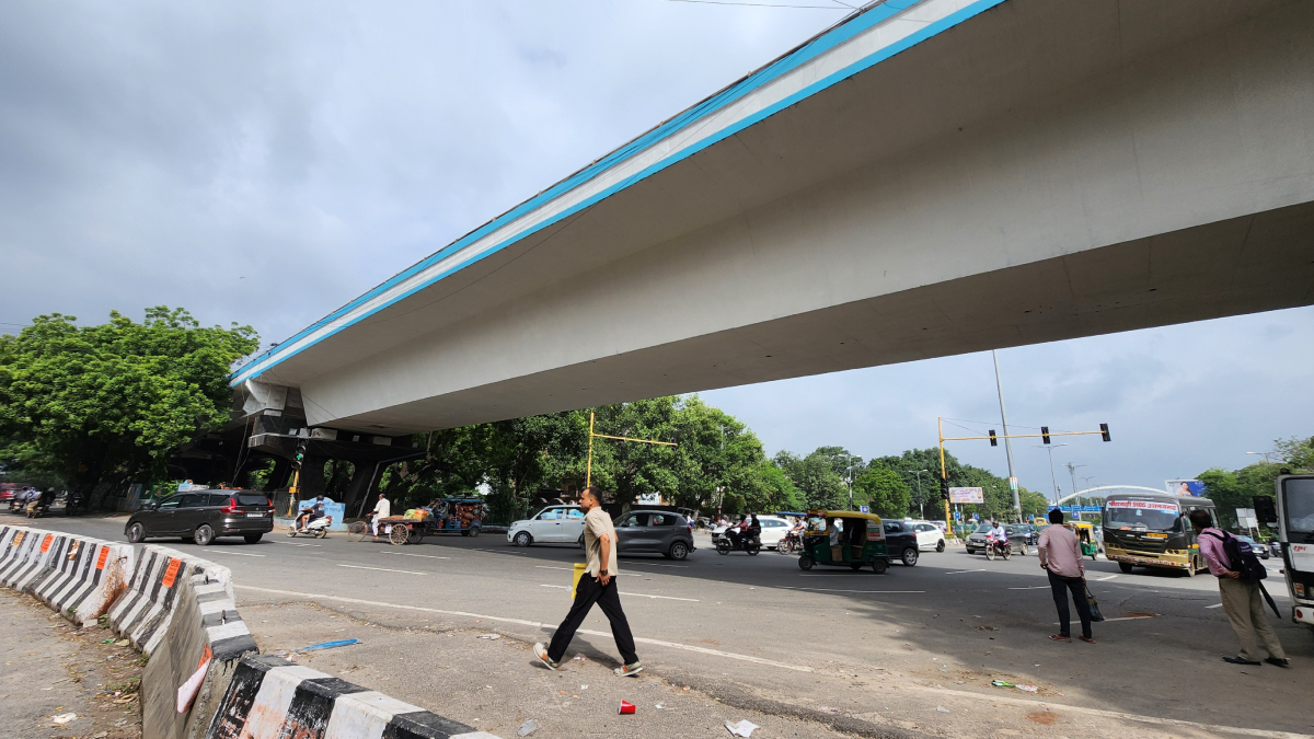 दिल्लीवाले ध्यान दें! जनकपुरी फ्लाईओवर आज से एक महीने के लिए बंद, अब इन रास्तों का करें इस्तेमाल