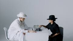 Personality Tips : प्रेमात यश हवंय? मग तुमच्यासाठी योग्य व्यक्तिमत्त्व निवडा! 'या' 14 व्यक्तिमत्त्वांबद्दल जाणून घ्या