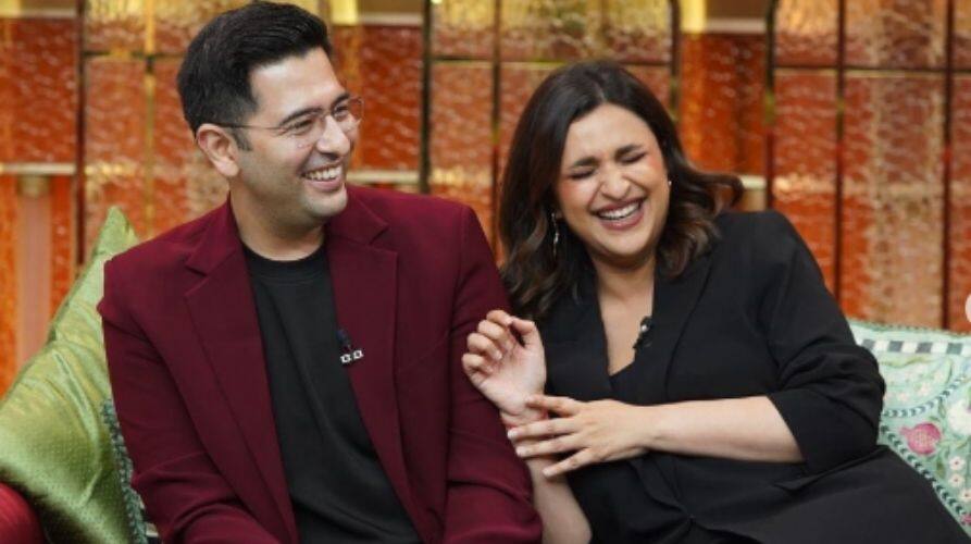 Entertainment News Parineeti Chopra and Raghav Chadha Drops ‘Good News’ Hit On Kapil Sharma Show check details inside Parineeti Chopra Pregnancy: ਵਿਆਹ ਤੋਂ ਡੇਢ ਸਾਲ ਬਾਅਦ ਮਾਂ ਬਣਨ ਵਾਲੀ ਪਰਿਣੀਤੀ ਚੋਪੜਾ? ਕਪਿਲ ਦੇ ਸ਼ੋਅ 'ਤੇ ਪਤੀ ਰਾਘਵ ਬੋਲੇ- ਖੁਸ਼ਖਬਰੀ ਜਲਦੀ ਹੀ...
