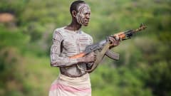 एक से बढ़कर एक हथियार होने के बाद भी क्यों है एके-47 का बोलबाला, जानिए इसकी खासियत