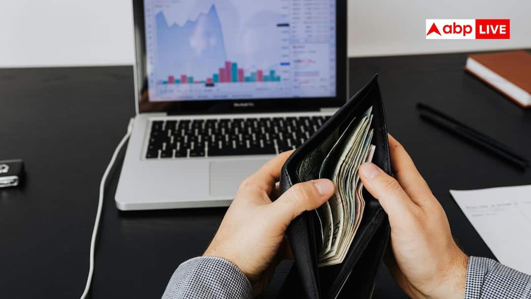 know what are the income source of government companies सरकारी नौकरी तो सबका सपना होता है, क्या आपको पता है कहां से कमाती हैं सरकारी कंपनियां?