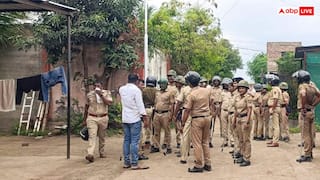 पुणे: यवत में ‘व्हाट्सएप’ पर आपत्तिजनक स्टेटस से गांव में आगजनी! 500 लोगों पर केस, 15 गिरफ्तार