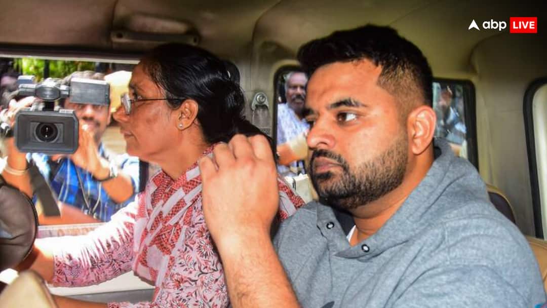 प्रज्वल रेवन्ना बने कैदी नंबर 15528, जेल में रोते हुए गुजरी पहली रात, सजा के खिलाफ पहुंचे हाई क