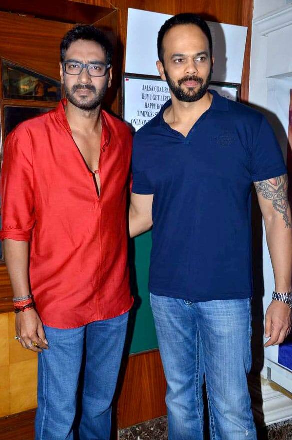 Ajay Devgan and Rohit Shetty's friendship also has a lot of discussion. Both have also worked in many superhit films. Many times both of them have ups and downs in the relationship, but even today their friendship remains intact.