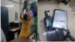 Passenger Caught Without Ticket Wreaks Havoc At Borivali Station, Attacks Railway Staff: VIDEO