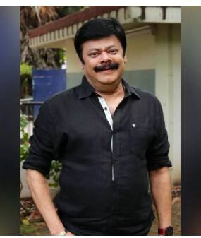 ਮਸ਼ਹੂਰ ਕਾਮੇਡੀਅਨ ਦੀ ਅਚਾਨਕ ਮੌਤ, ਗਮ 'ਚ ਡੁੱਬੇ ਫੈਨਜ਼...