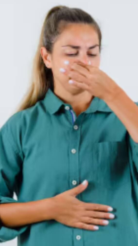 একটিতেই বুকজ্বালা, মাঝরাতে ভেঙে যায় ঘুম? এড়িয়ে চলুন এইসব খাবার