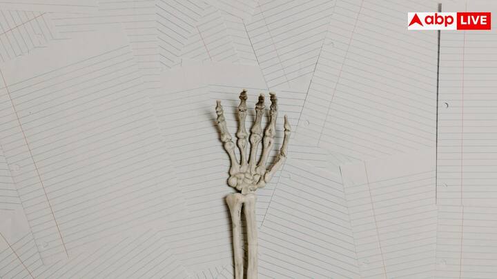 वैज्ञानिकों ने इसे चूहों पर टेस्ट किया. नतीजे दिखाते हैं कि यह हड्डी बनाने की प्रक्रिया को तेज कर देती है.