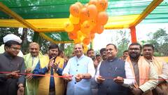 दिल्ली में BJP सांसद रमेश अवस्थी ने किया आम महोत्सव का आयोजन, LG ने किया उद्घाटन