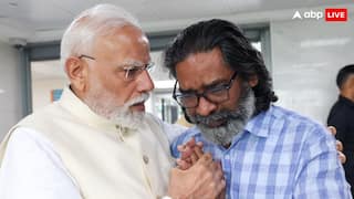शिबू सोरेन के निधन के बाद अंतिम दर्शन के लिए पहुंचे पीएम मोदी, प्रधानमंत्री का हाथ पकड़कर रो दिए CM हेमंत सोरेन