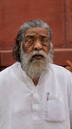 शिबू सोरेन का नाम क्यों पड़ा था दिशोम गुरु?