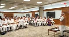 ఎన్డీఏ పార్లమెంటరీ పార్టీ సమావేశం, హర హర మహాదేవ్ నినాదాలతో ప్రధాని మోదీకి స్వాగతం