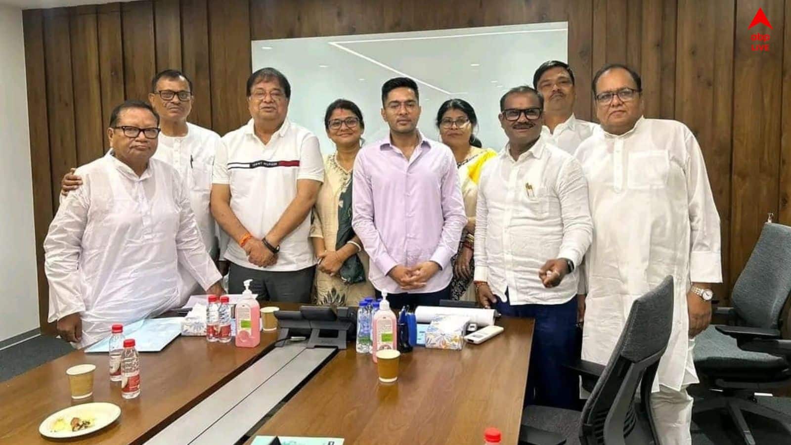 Abhishek Banerjee : নতুন ভূমিকায় অভিষেক, চিফ হুইপের পদ থেকে ইস্তফা কল্যাণের !