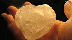 Fitkari: बाथरूम से लेकर बेडरूम तक, फिटकरी के ये 5 छोटे उपाय घर में लाते हैं बरकत